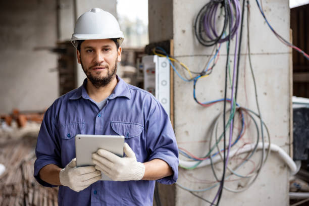 Best Emergency Electrical Repair  in Bellview, FL